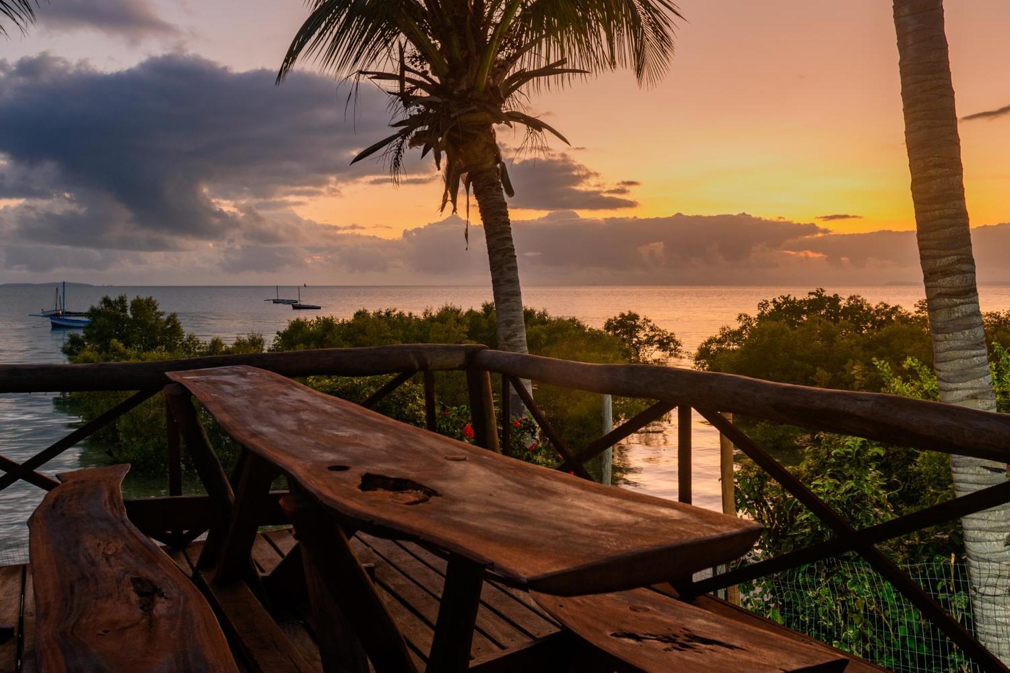 Ocean Pearl Beach Lodge Vilankulo Buitenkant foto