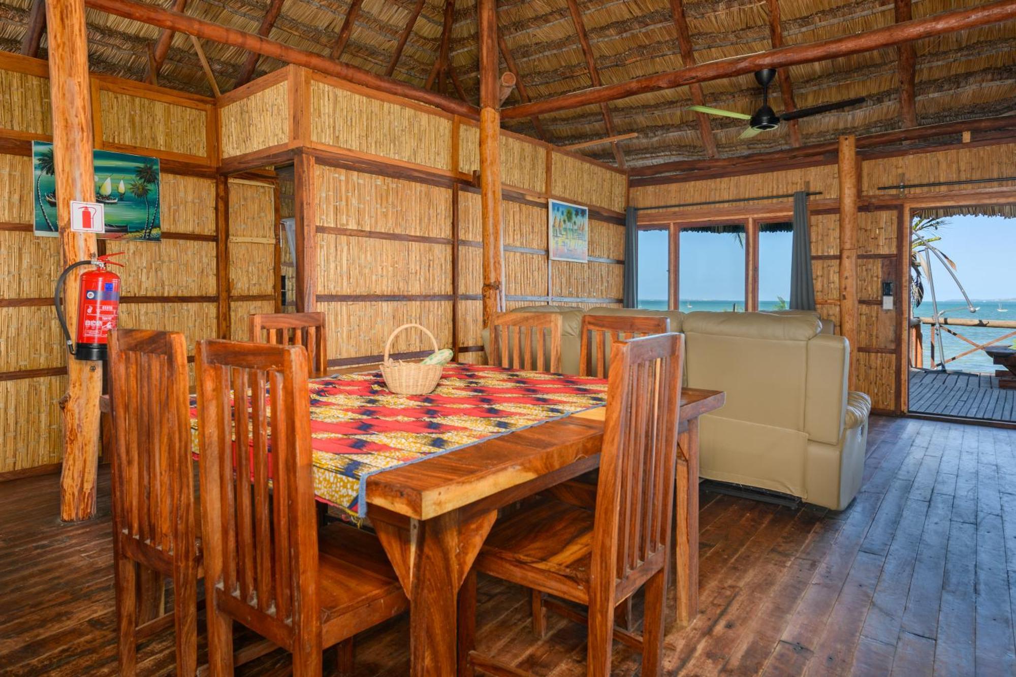 Ocean Pearl Beach Lodge Vilankulo Buitenkant foto