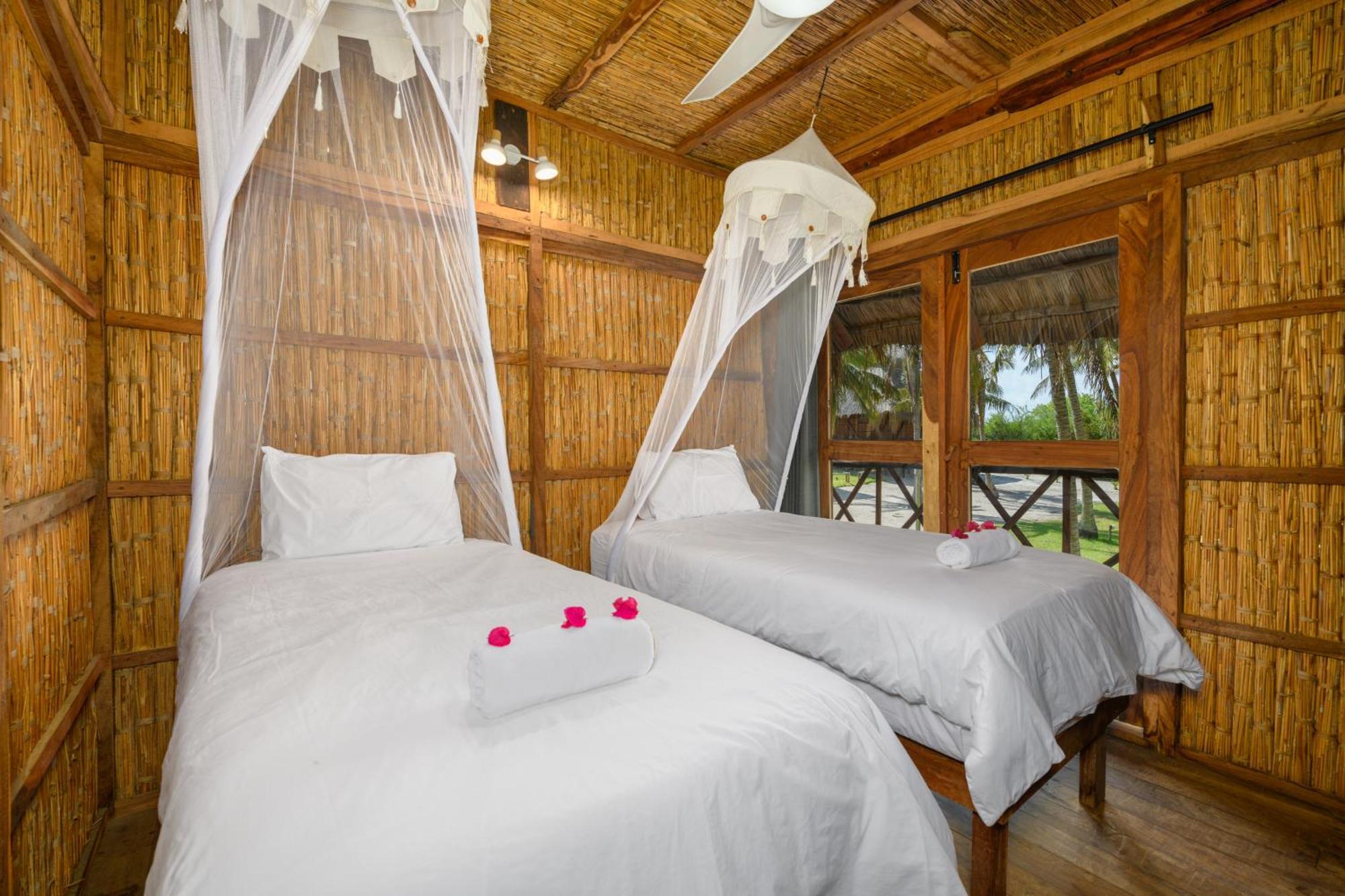 Ocean Pearl Beach Lodge Vilankulo Buitenkant foto